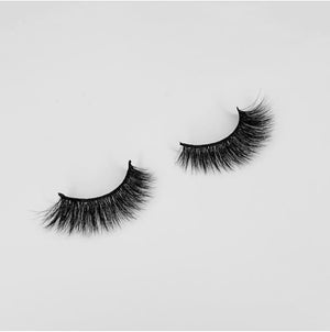 Strip lashes, lashes, false lashes, faux fur, faux fur lashes, faux mink, vegan lashes, cruelty free lashes.   